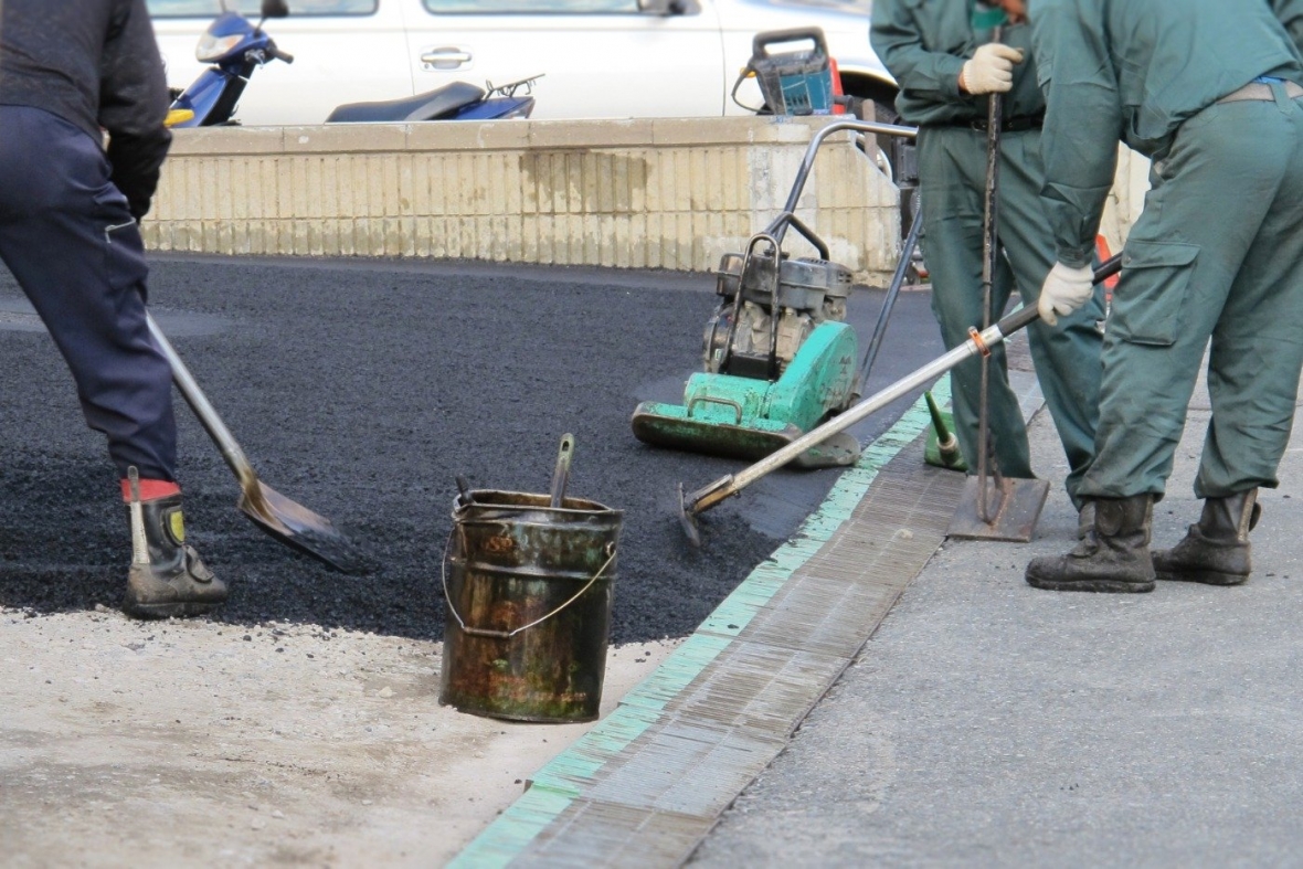日々の暮らしを守るため、とても重要な仕事です。