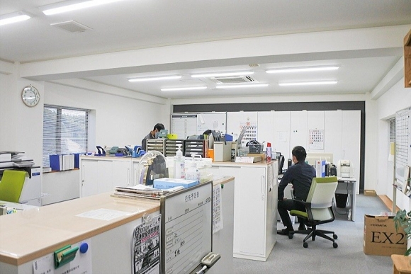 本社事務所内の写真